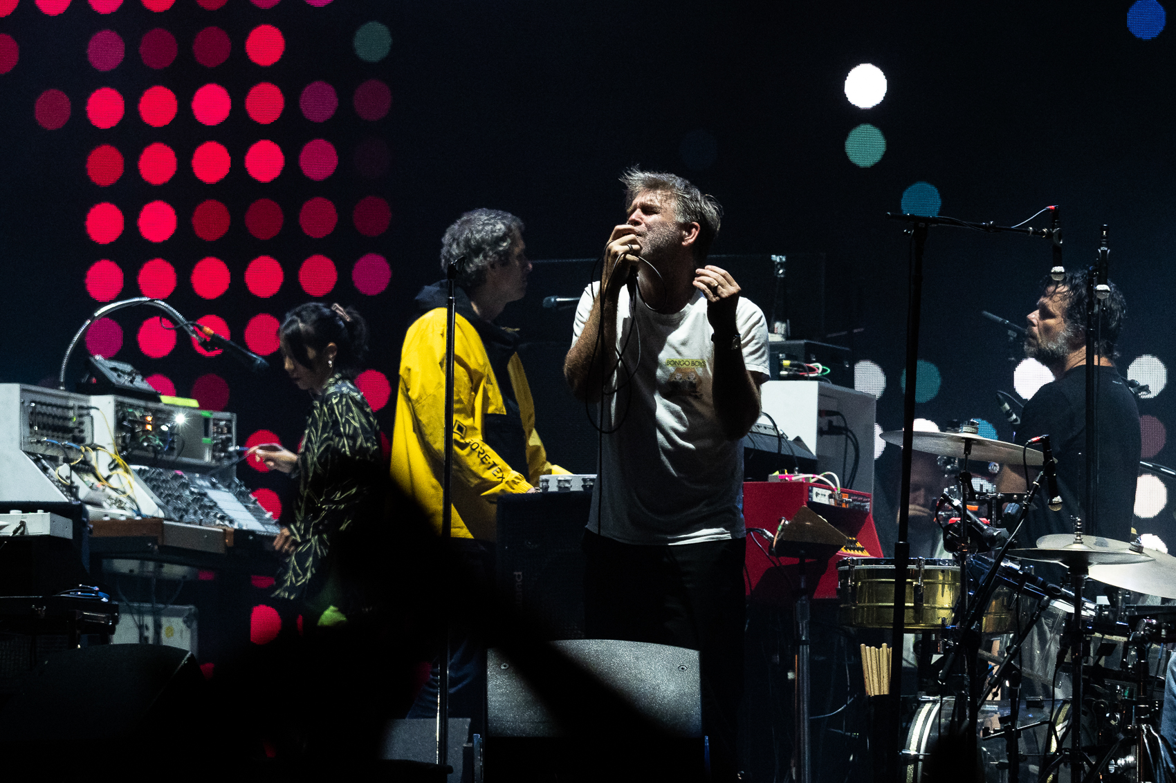 ^ “LCD Soundsystem ajoute de nouvelles dates nord-américaines et rejoint le Meltdown de Harry Styles”