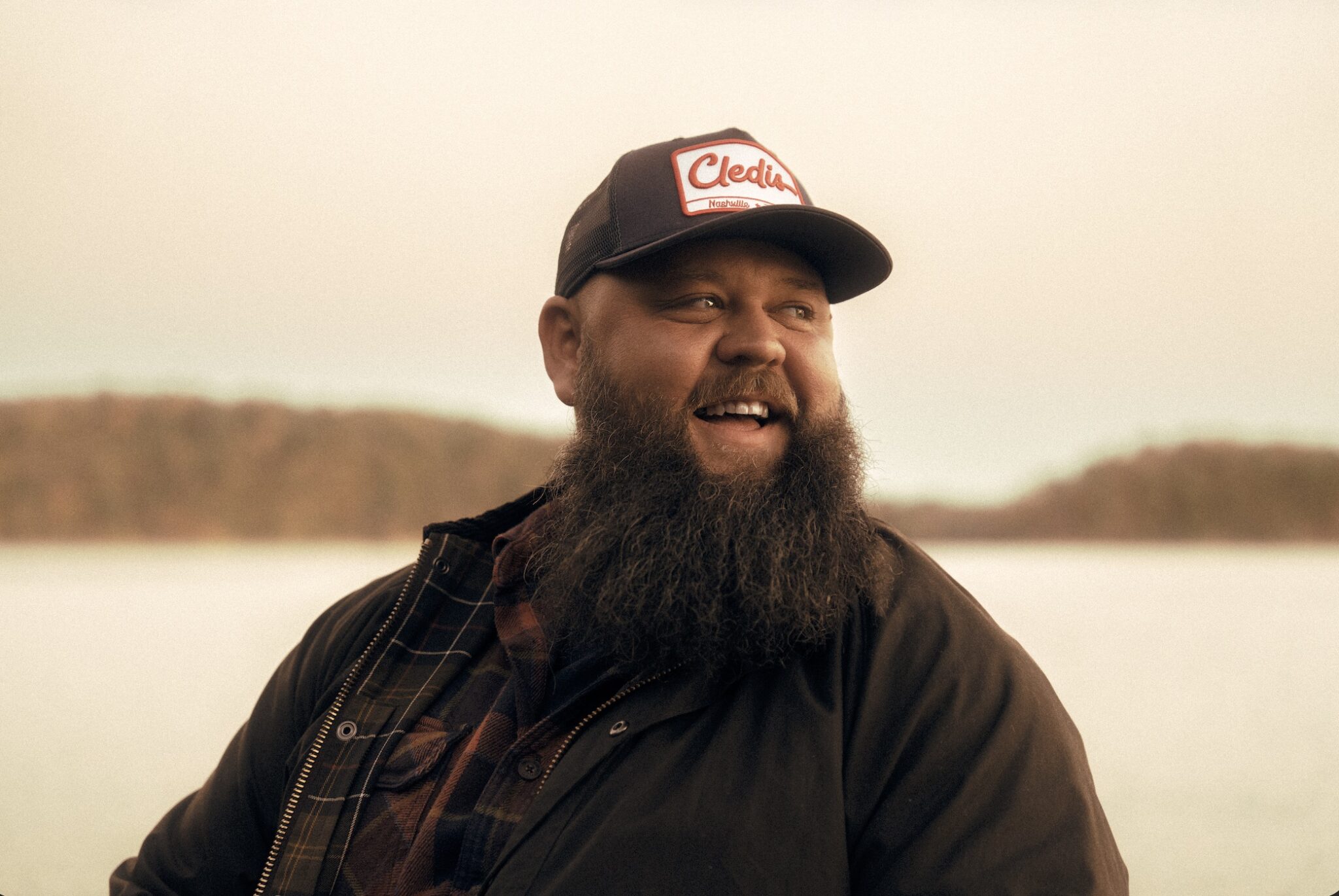 « Larry Fleet annonce une tournée australienne en 2026 avec Gympie Music Muster »