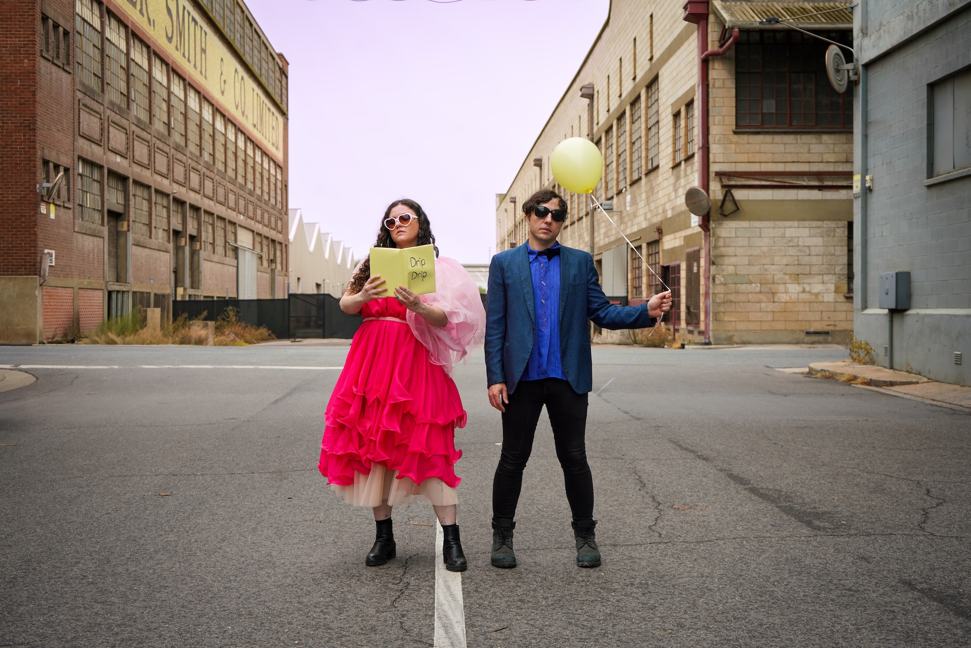 Titre : Paige Court et Mario Späte trouvent leur voix commune dans Miss Orange Juicy