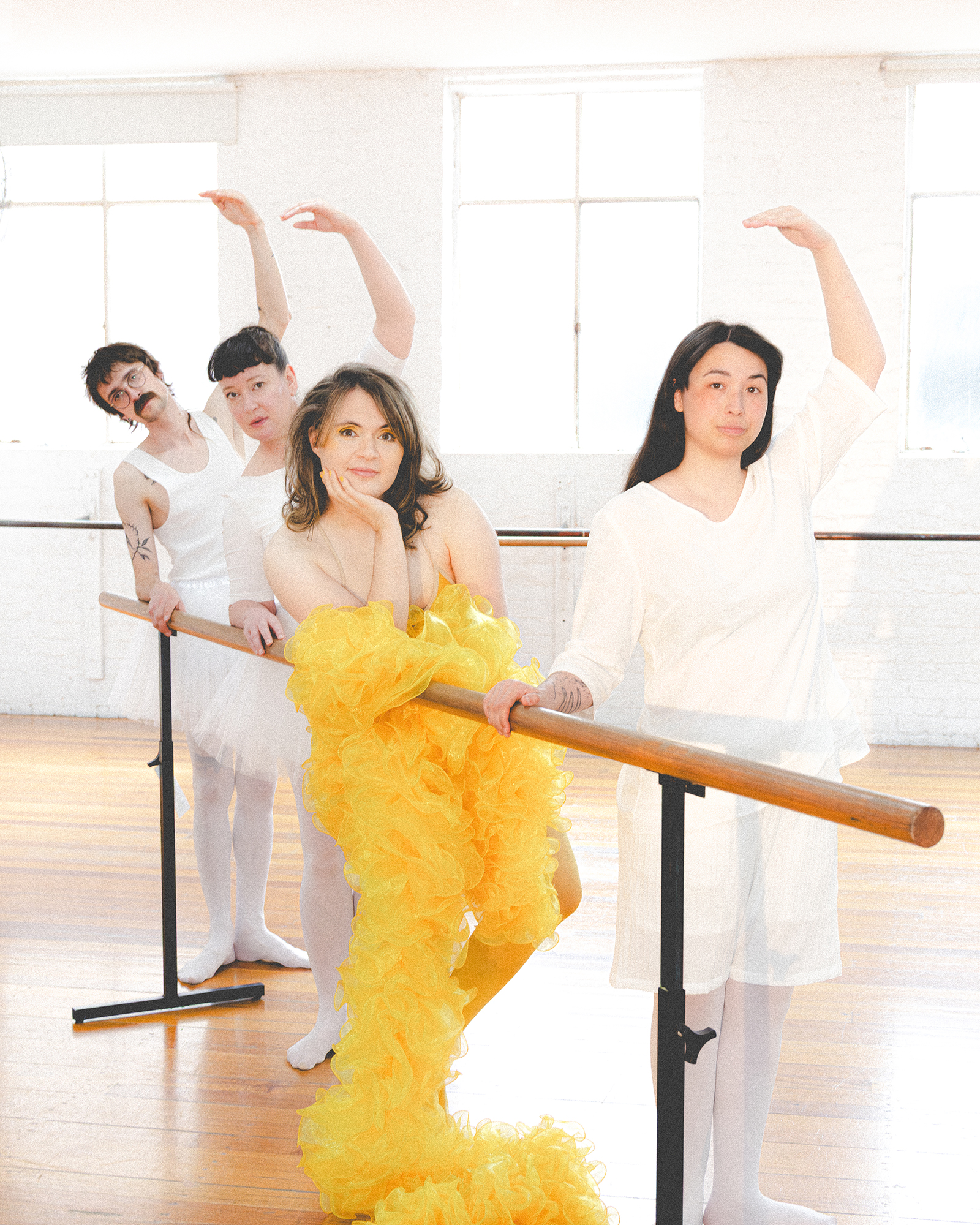 Titre : Max Aurora & The Southern Lights reviennent avec un nouveau single entraînant « How I Know It's Right ».