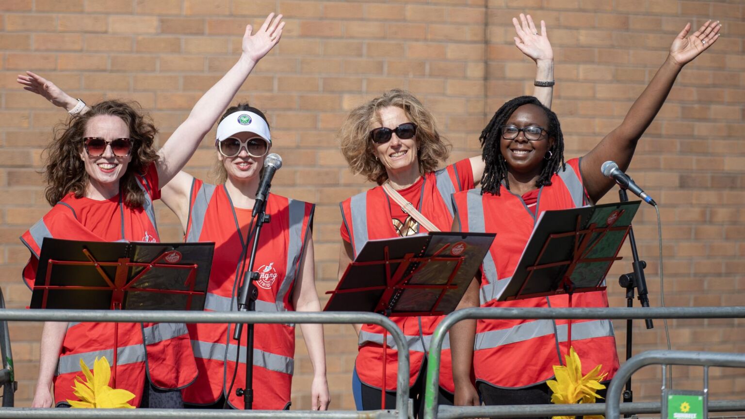 Comment les Trans-Taliban ont tenté de faire taire ma chorale