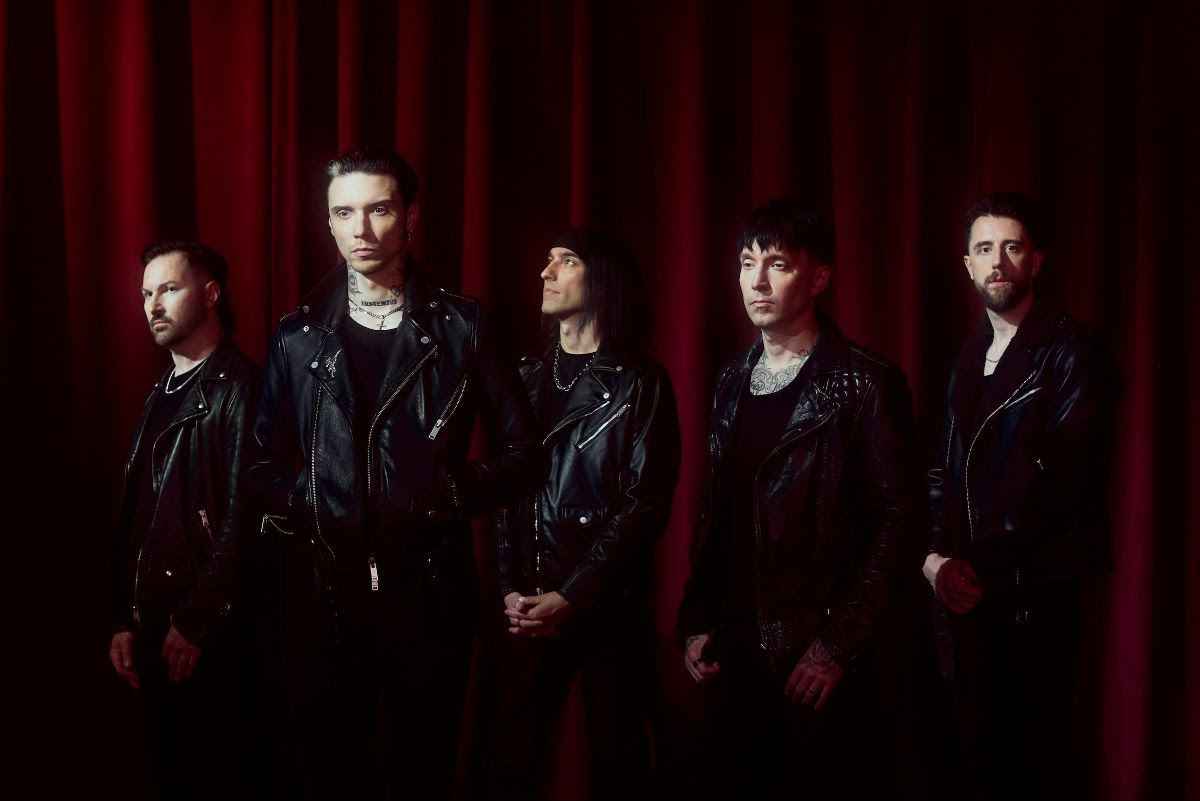 Piste : Les Black Veil Brides font équipe avec Robb Flynn de Machine Head sur “Revenger”