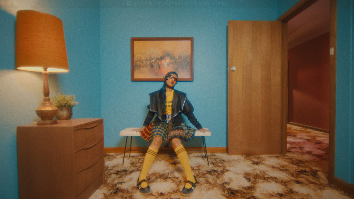 ^ “Ecca Vandal rejoindra la tournée australienne de Deftones après un set exceptionnel à Coachella”