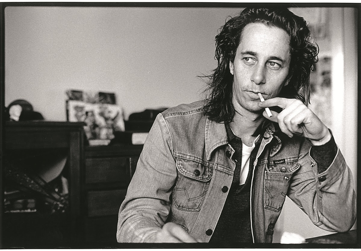 “This Are The Waves célèbre l'héritage durable de Conway Savage”