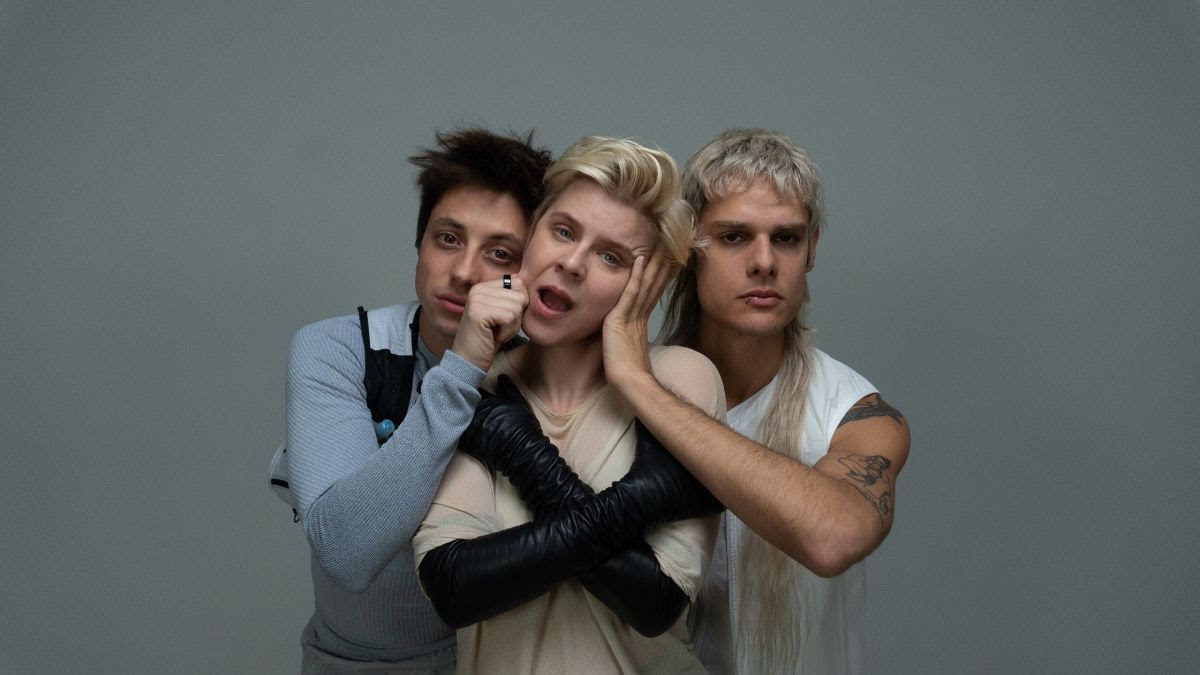 Piste : “Blow My Mind” de Robyn fait l'objet d'une refonte chaotique par CA7RIEL et Paco Amoroso