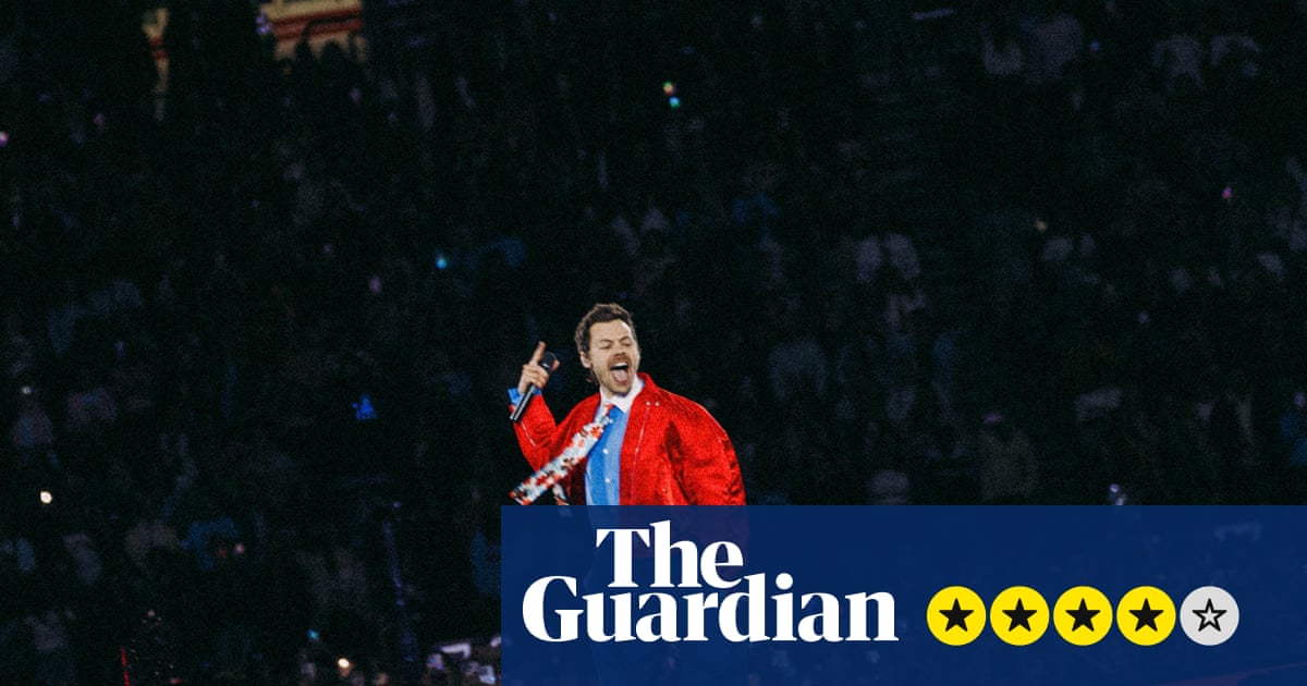 Critique de Harry Styles – un artiste vraiment charismatique qui a réussi l'un des tours les plus difficiles de la pop | Harry Styles