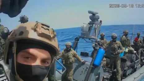 Les Forces de défense israéliennes interceptent une flottille mondiale de Sumud se dirigeant vers Gaza – vidéo
