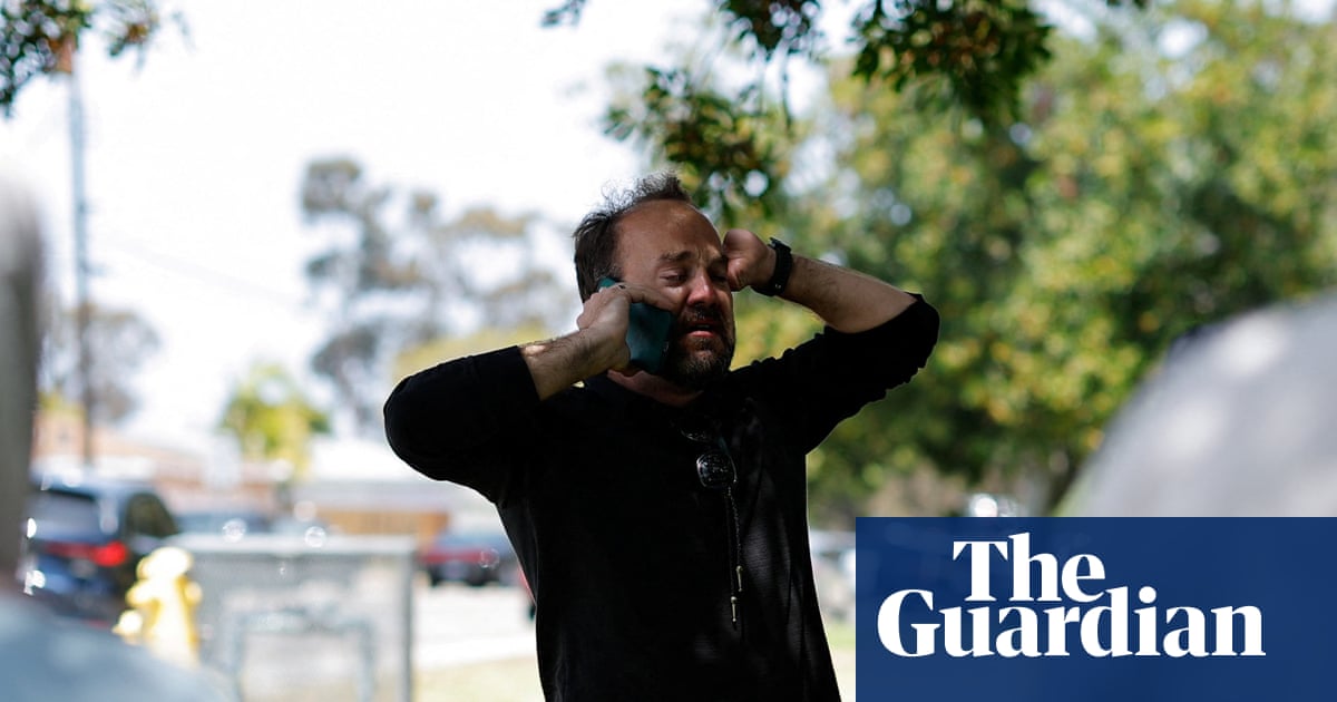 Cinq personnes, dont deux suspects, tuées dans une fusillade dans la plus grande mosquée de San Diego | Actualités américaines
