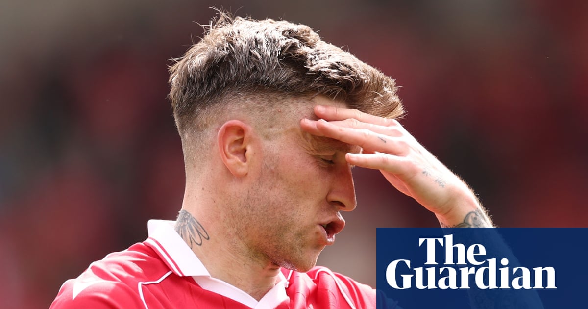 Les séries éliminatoires du championnat devraient reprendre avec Wrexham remplaçant Southampton, déclare Windass | championnat