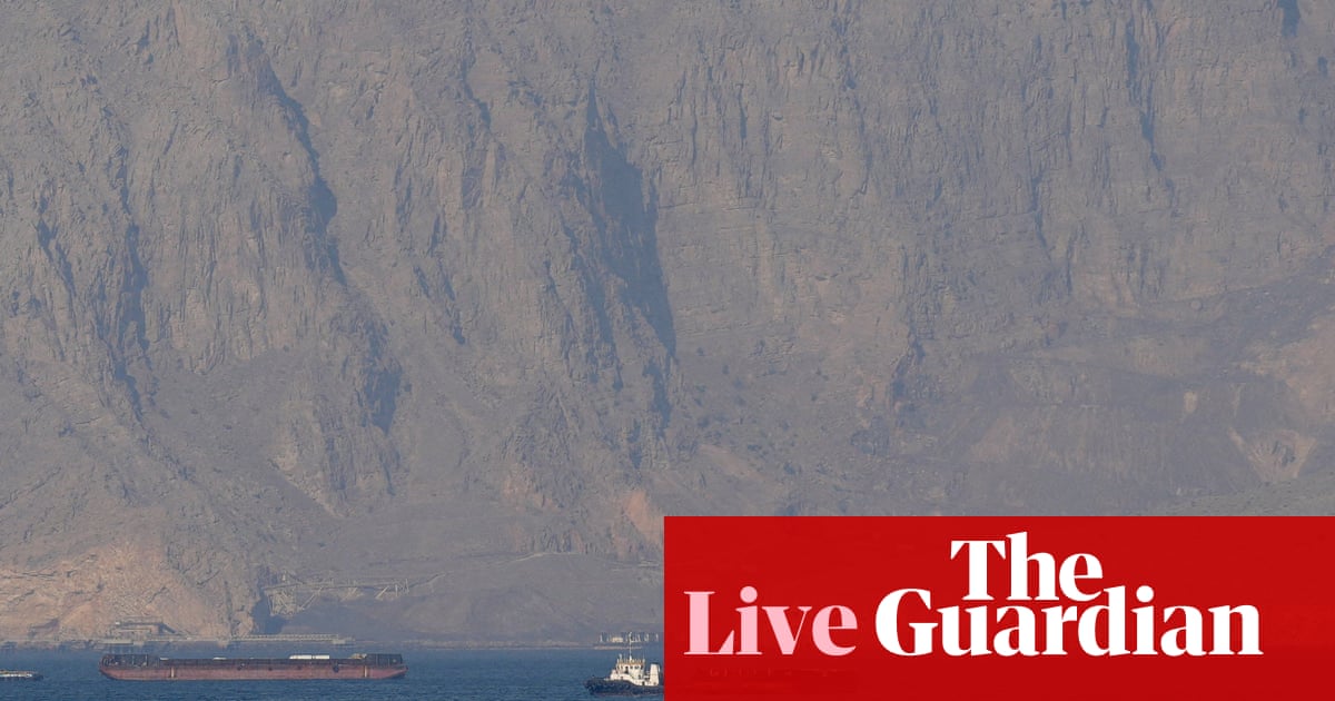 Crise au Moyen-Orient en direct : l'Iran prévient qu'il attaquera les forces américaines si elles pénètrent dans le détroit d'Ormuz après que Trump a déclaré que les États-Unis aideraient à « guider » les navires bloqués | Guerre américano-israélienne contre l'Iran