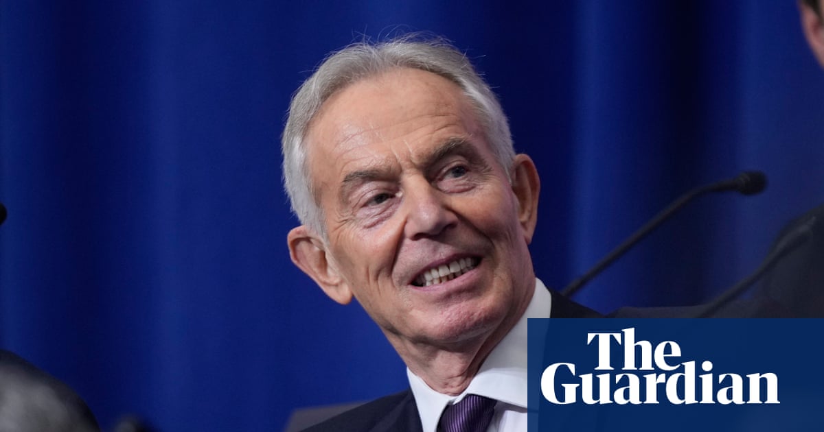 Tony Blair appelle Starmer et ses rivaux à abandonner le zéro net et à se rapprocher de Trump | Travail