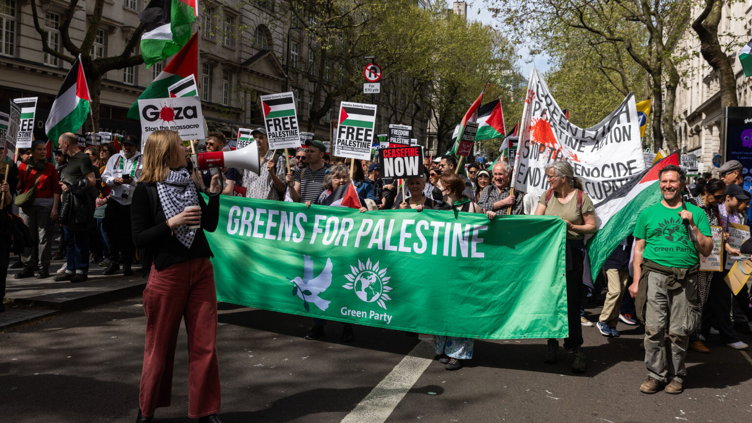 Les sectaires pro-palestiniens empoisonnent la démocratie