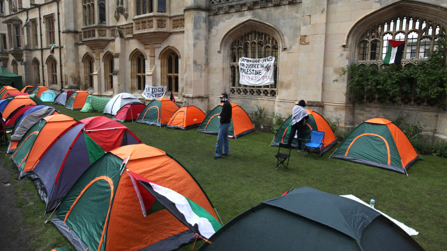 Les universités britanniques sont des égouts d’antisémitisme