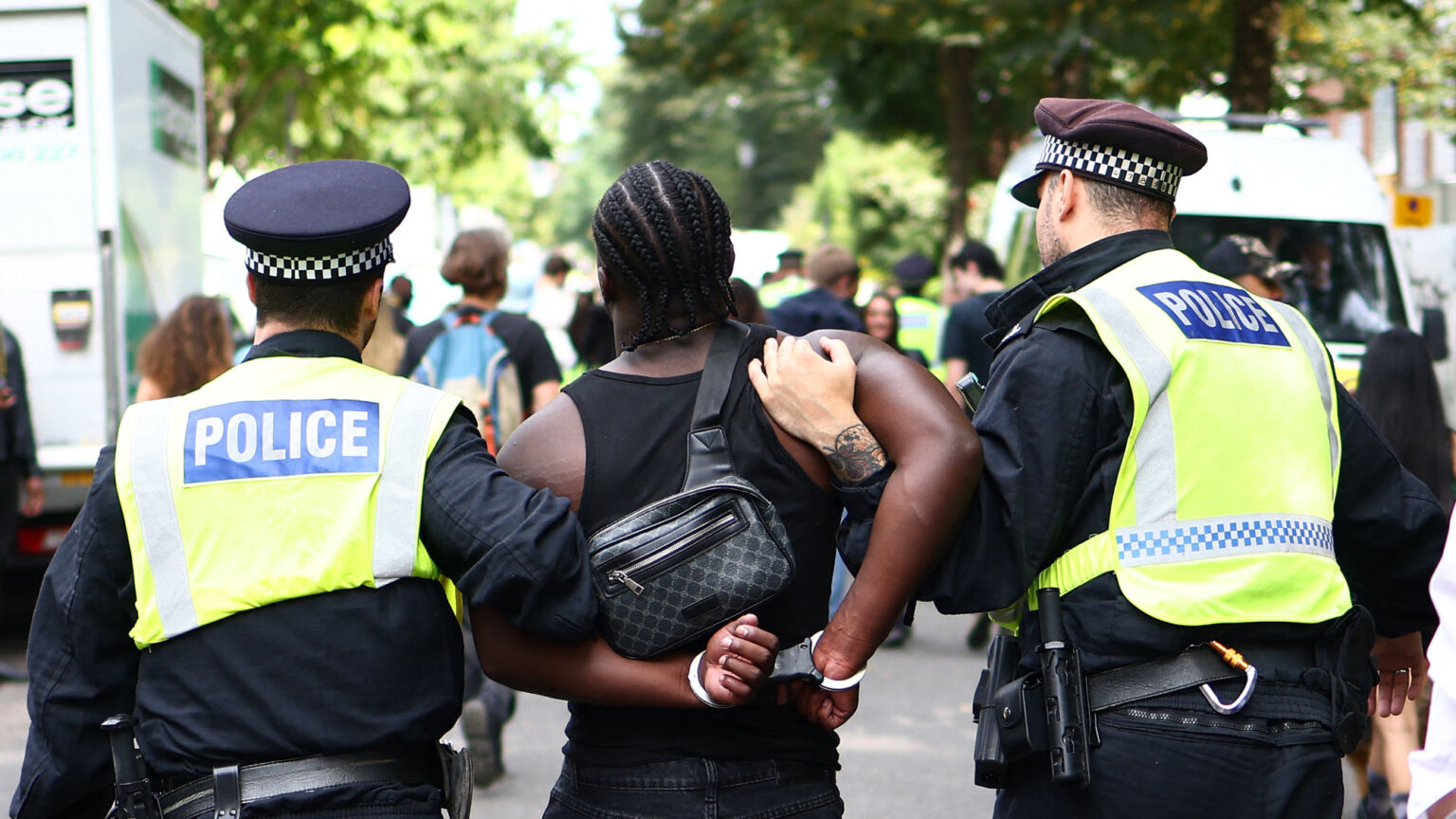 Non, la police n'est pas « systématiquement raciste »