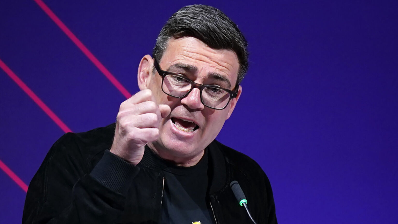 Andy Burnham est pour le changement