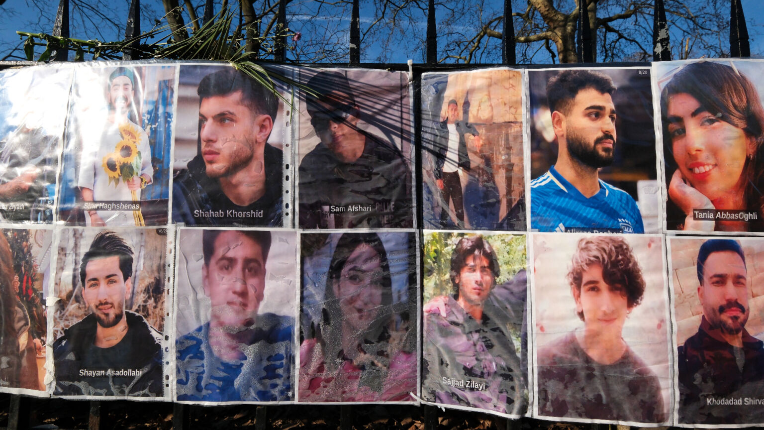 La Grande-Bretagne efface les victimes de la République islamique