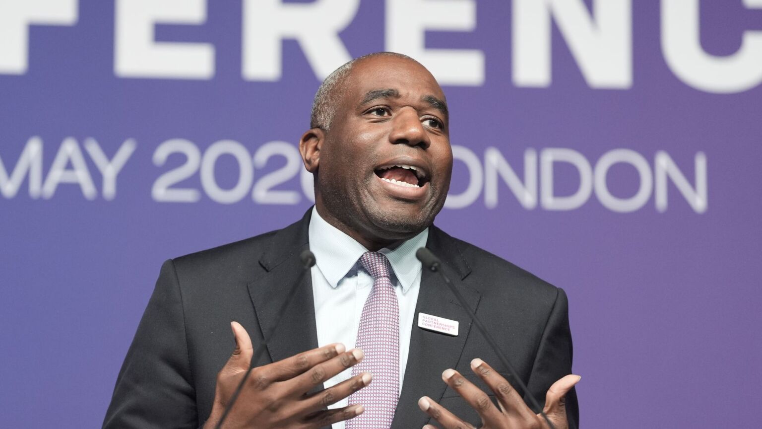 Ce que David Lammy a de bien – et de mal – à propos de l’éducation des enfants