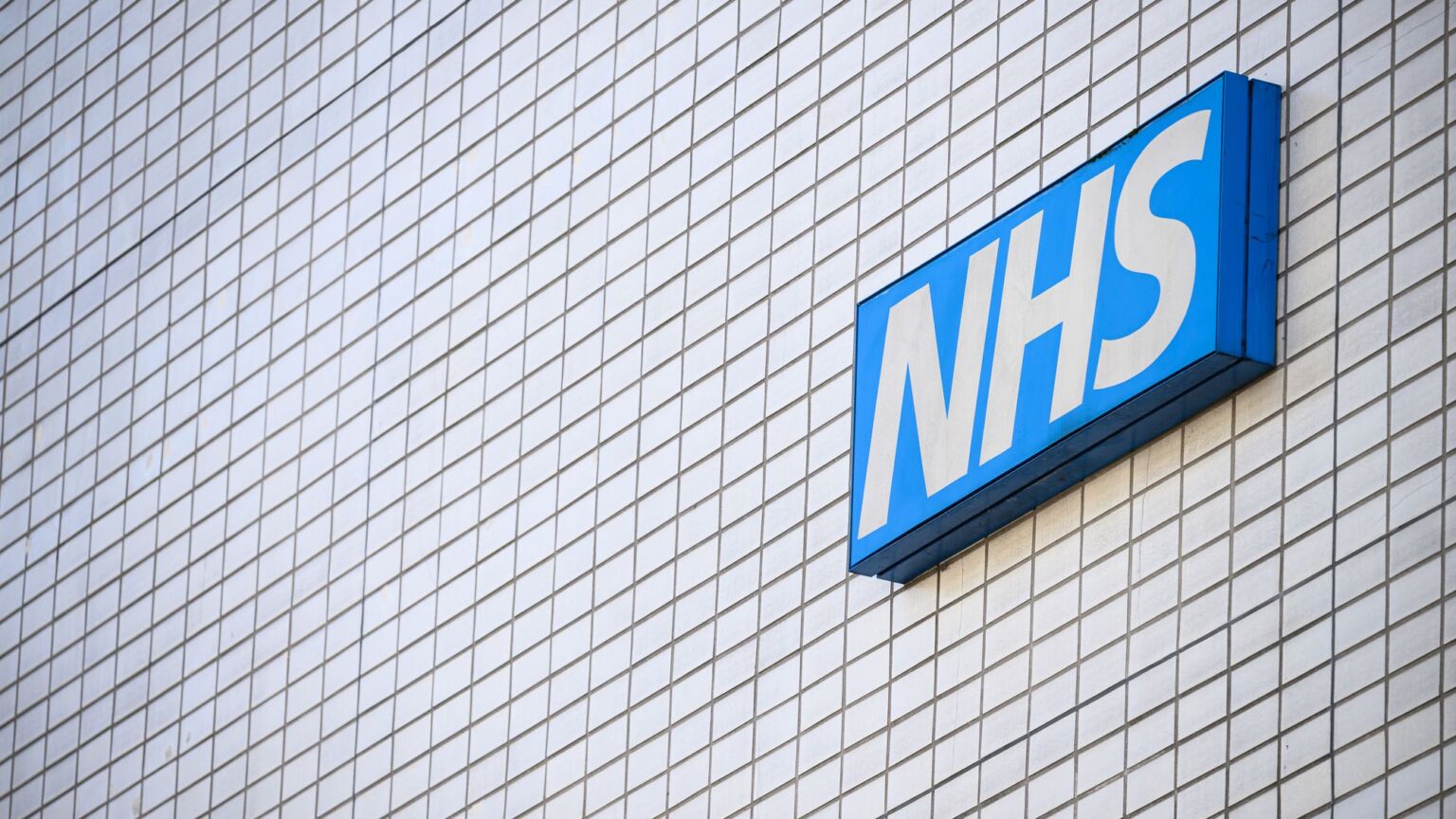 Comment la folie du genre du NHS a conduit à une horrible agression sexuelle