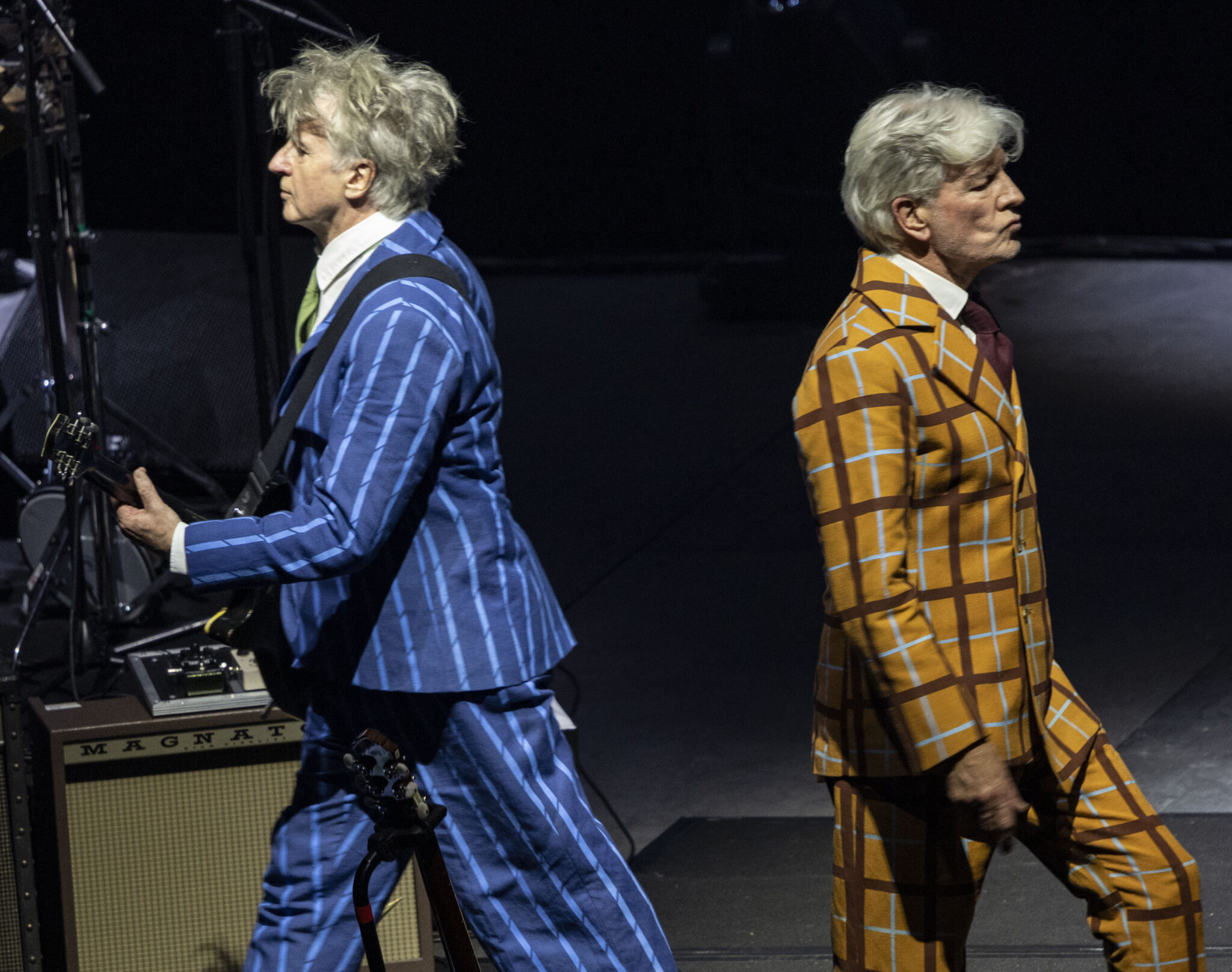 Live Gallery : Split Enz prouve que leur étrange magie brûle toujours au TikTok Entertainment Center à Sydney, le 18 mai 2026