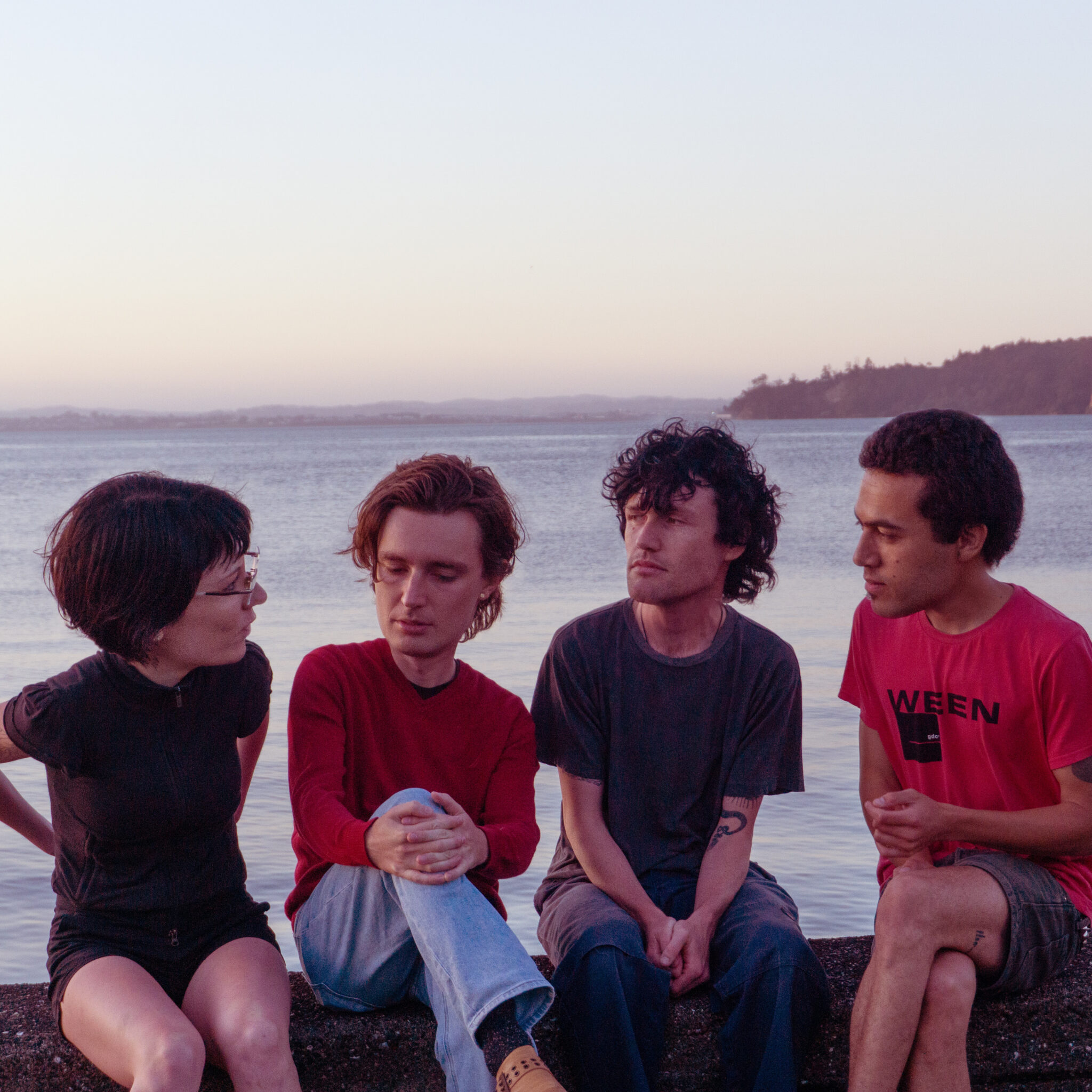 Titre : Les Ringlets d'Aotearoa/Nouvelle-Zélande sortent un nouveau single « Hard Evidence » avant leur tournée britannique/européenne.