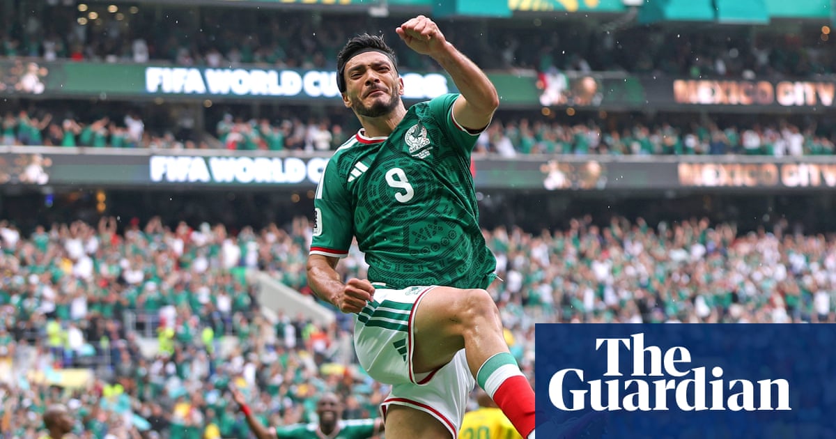 Raúl Jiménez assure la victoire du Mexique contre l'Afrique du Sud, composée de neuf joueurs, lors du match d'ouverture de la Coupe du monde | Coupe du monde 2026