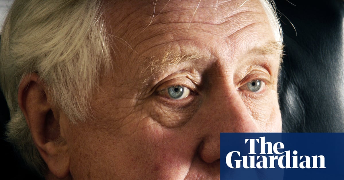 « Un géant du mouvement travailliste » : Roy Hattersley, ancien leader adjoint du parti travailliste, décède à l'âge de 93 ans | Roy Hattersley
