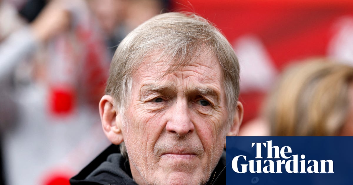 La légende de Liverpool, Sir Kenny Dalglish, révèle qu'il est traité pour un cancer | Kenny Dalglish