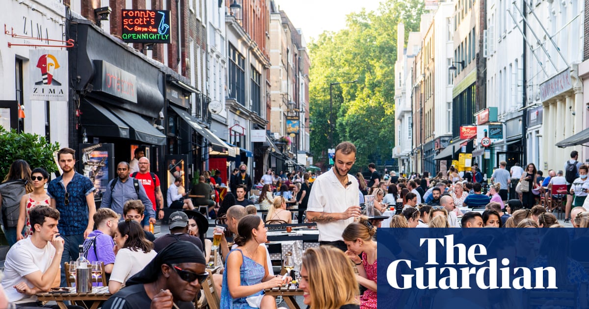 Le maire de Londres annulera l'opposition aux repas en plein air à Soho l'été prochain | Londres