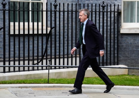 Dan Jarvis arrive à Downing Street ce matin.