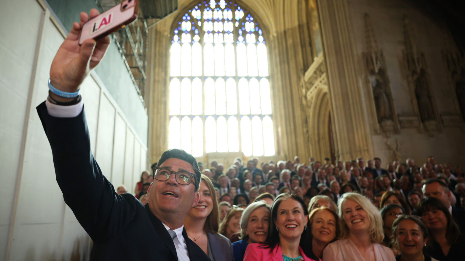 À la recherche d'une analogie avec le coup d'État d'Andy Burnham