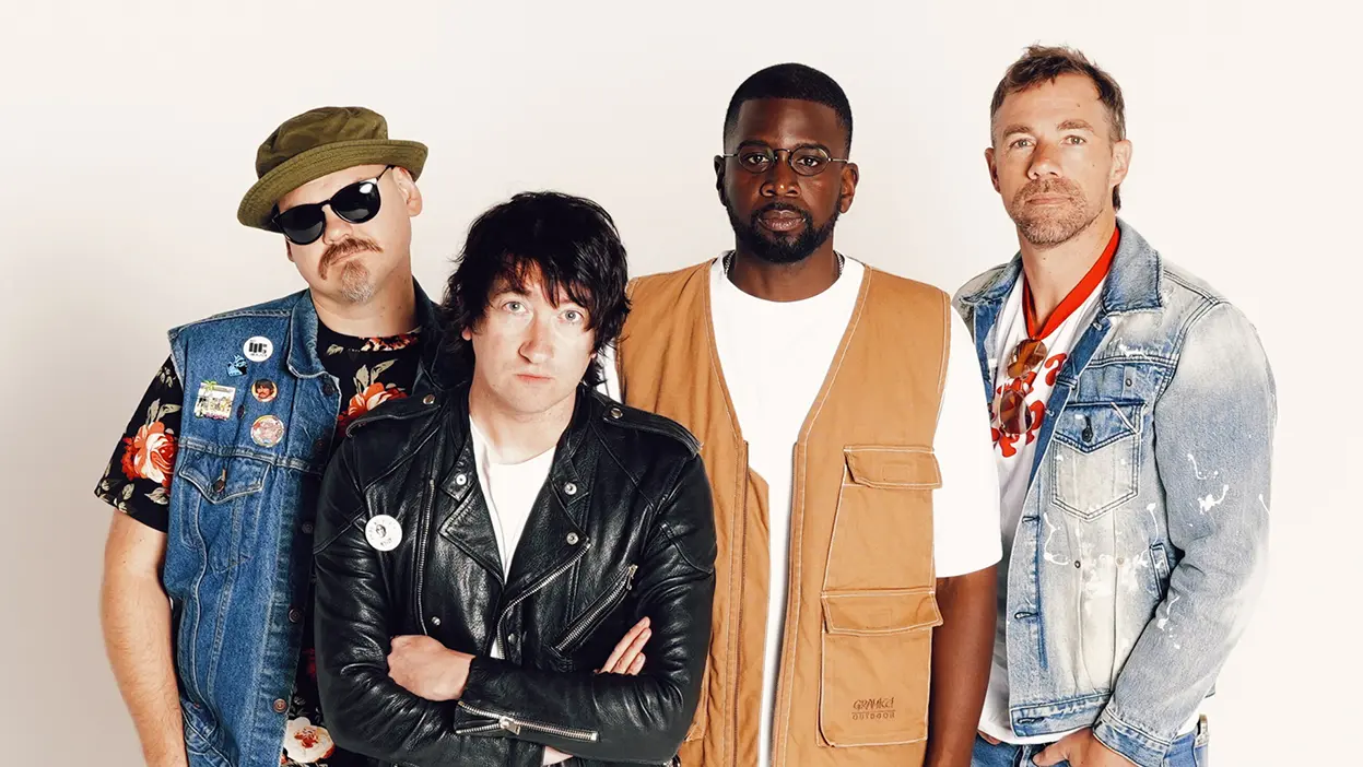 “Plain White T's annonce son retour en Australie avec l'adolescente Joans”