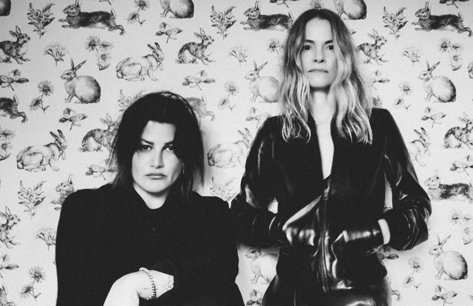 Titre : Uh Huh Her Return avec le nouveau single « Shook » et Nocturnes : Redux
