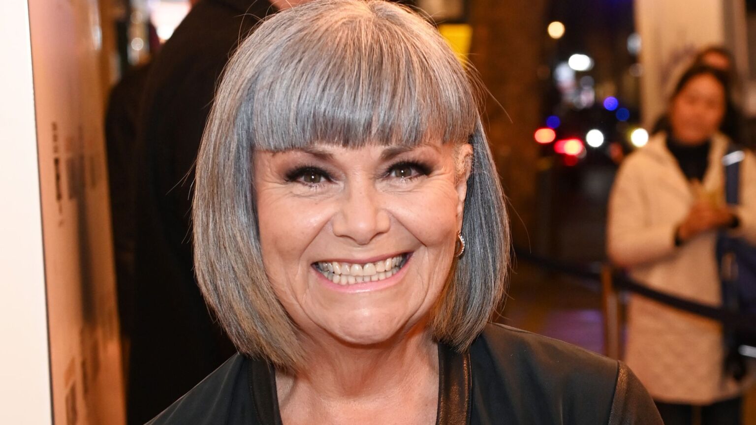 Le roman sur l'euthanasie de Dawn French est aussi horrible qu'il y paraît