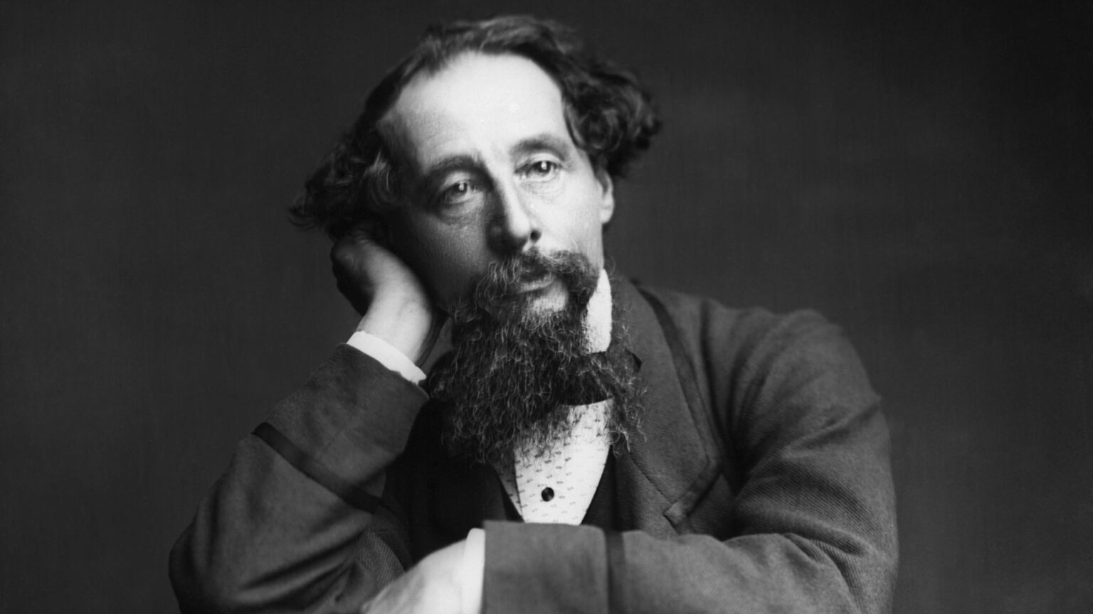 Pourquoi un musée voudrait-il annuler sa propre exposition sur Charles Dickens ?