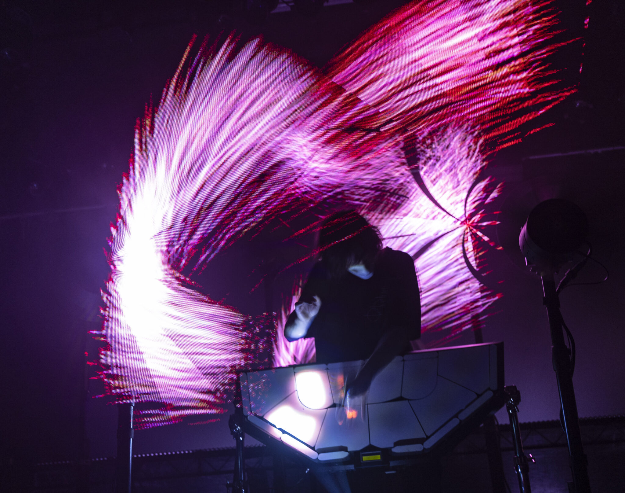 Live Gallery : Purity Ring Retournez à Sydney et transformez le Metro Theatre en un paysage de rêve 13/06/2026