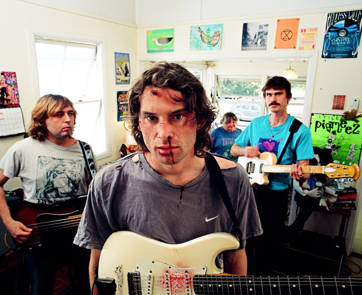 Piste : Girl and Girl reviennent avec un nouveau single explosif « It’s Dead ».