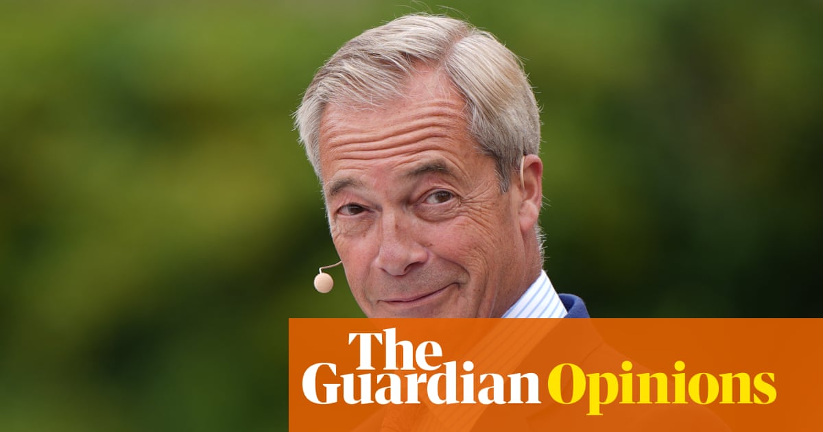 Le grand et courageux Nige montre à nouveau son visage en public avec des discours sans but devant quelques méga fans | John Crace