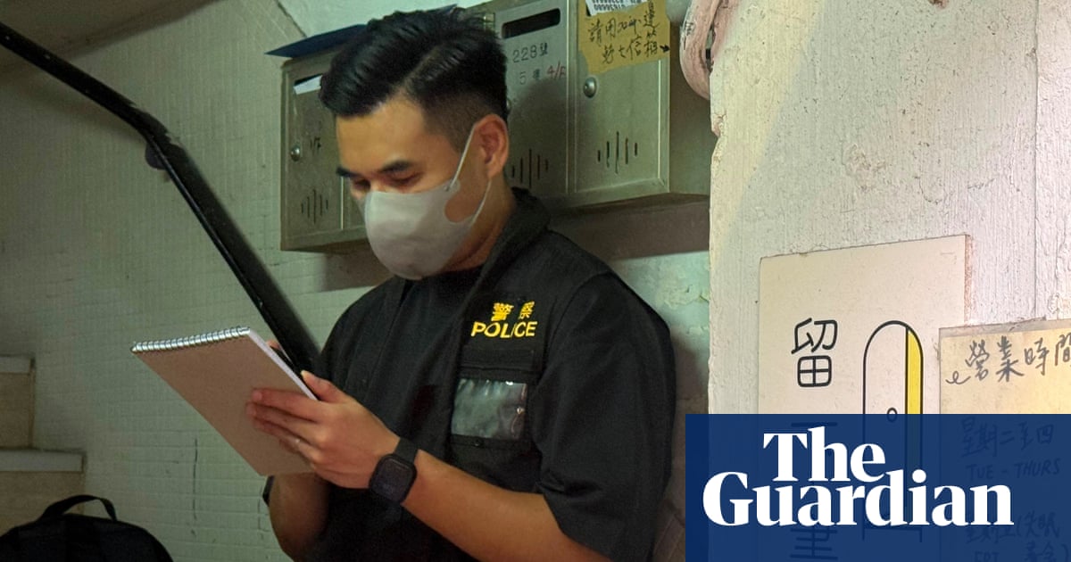 Cinq libraires arrêtés lors de descentes de police à Hong Kong dans le cadre de la dernière répression contre les documents « séditieux » | Hong Kong