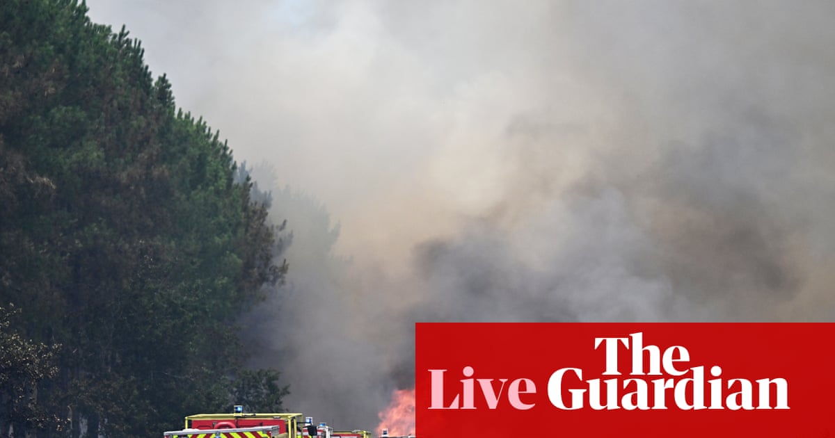 Les pompiers accélèrent leurs efforts pour contenir les incendies de forêt massifs en France et en Espagne avant la canicule – L'Europe en direct | France