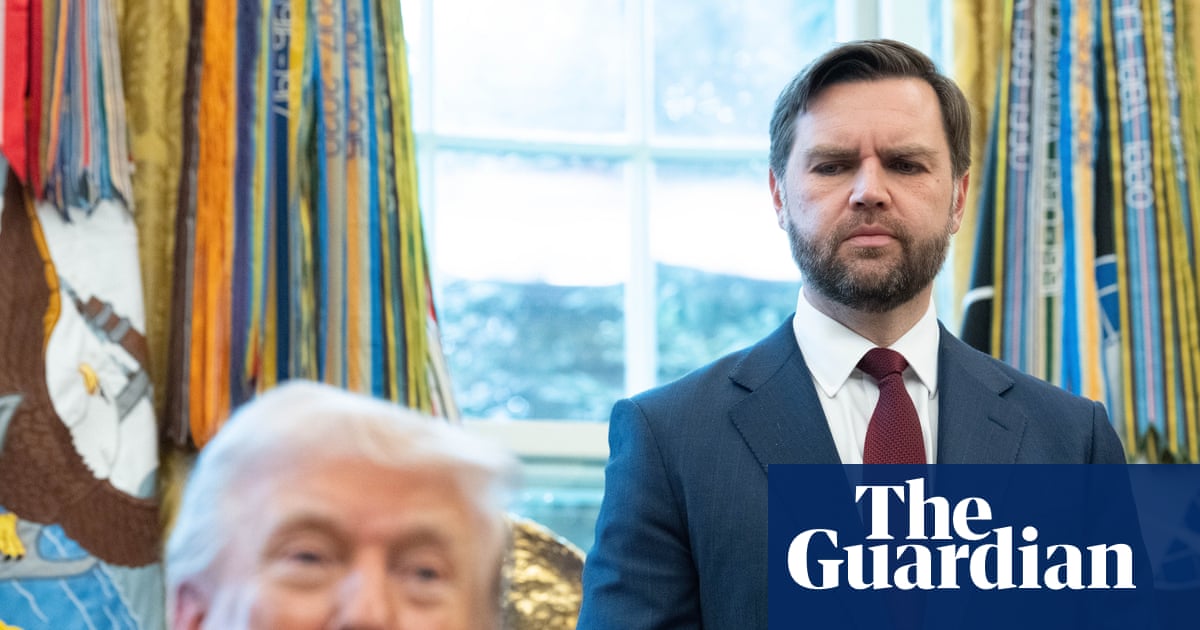 The Atlantic republie l'essai anti-Trump de JD Vance d'il y a 10 ans | JD Vance