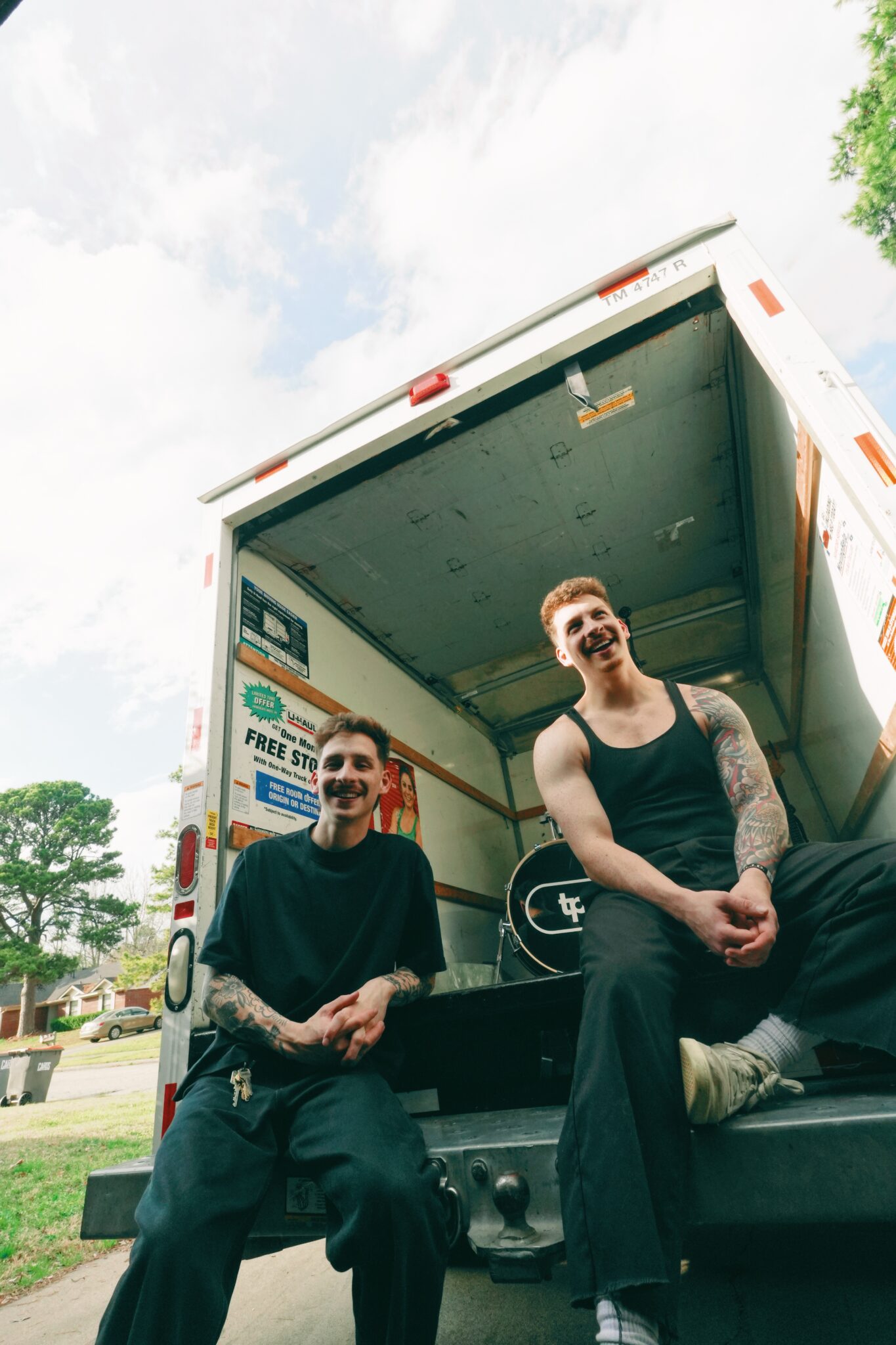 News : Trevor Phelps annonce un nouvel album « Small Town » et partage « Home Now »