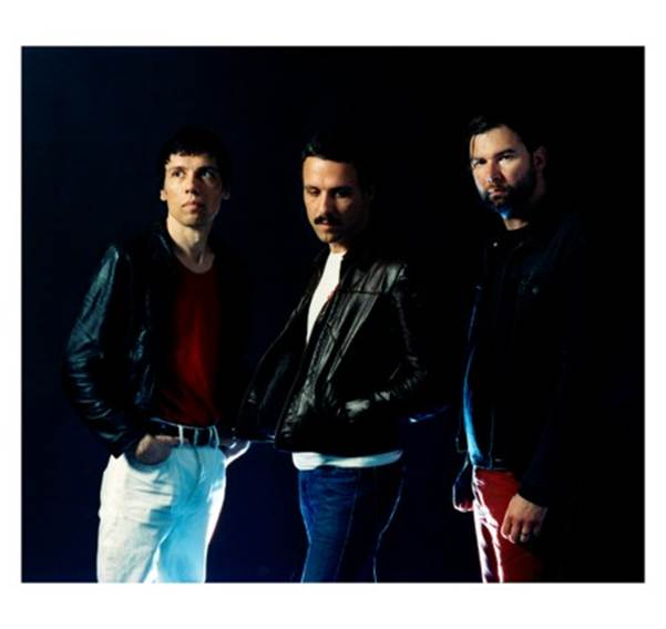 « Les Cribs reviennent en Australie pour leur première tournée nationale en huit ans »