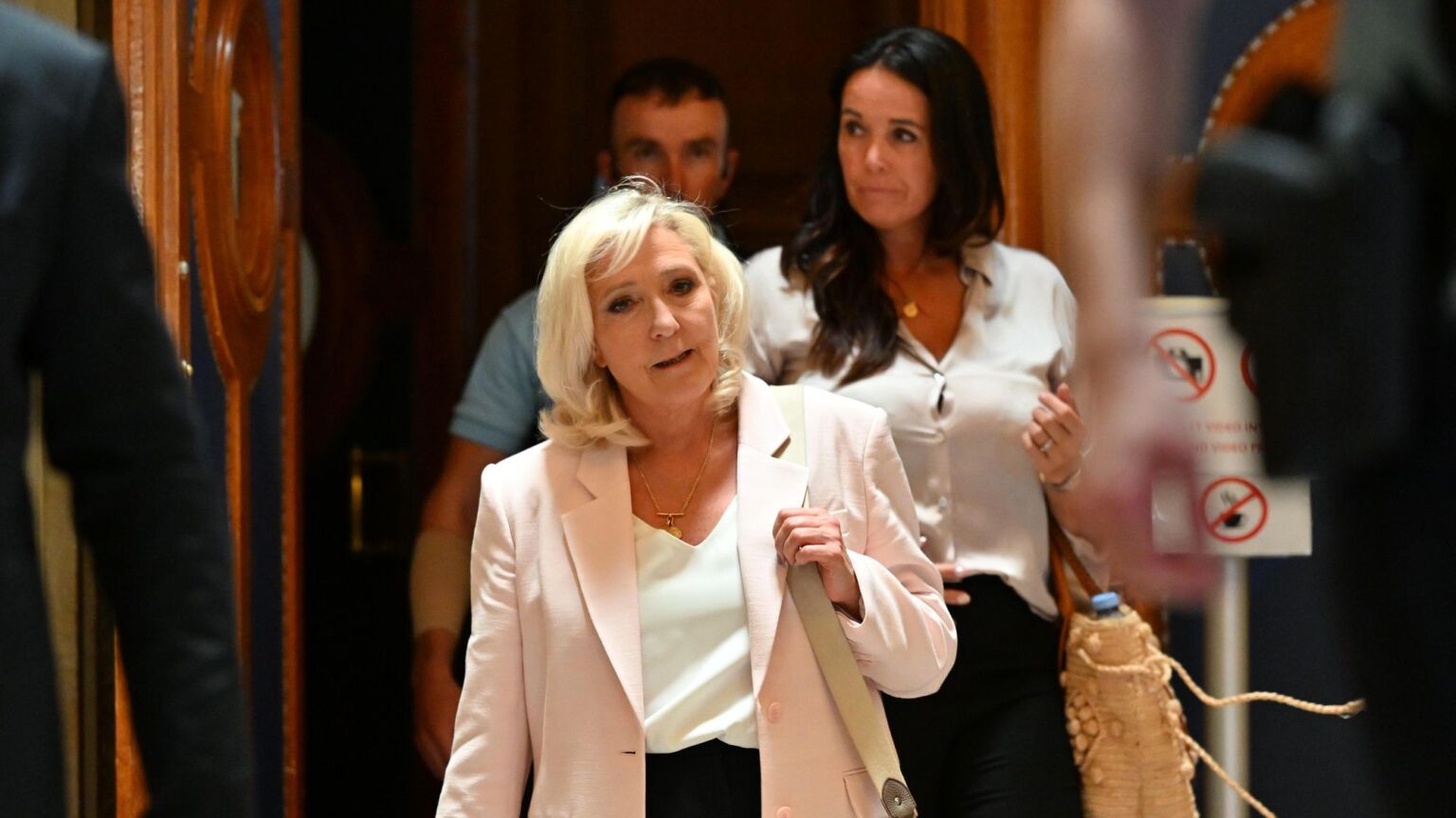 Le Pen kann frei kandidieren – aber die Demokratie ist immer noch in Gefahr