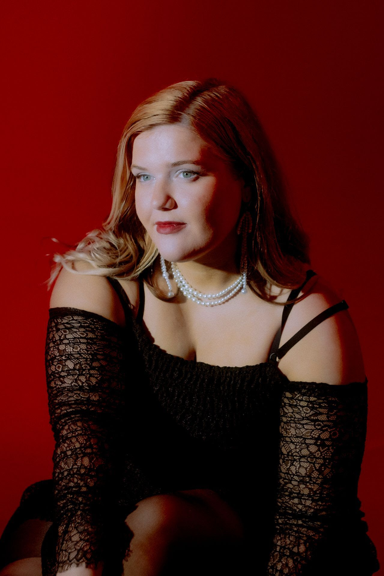Titre : Lizzie Hosking sort le nouveau single « inoubliable » d’Infectious