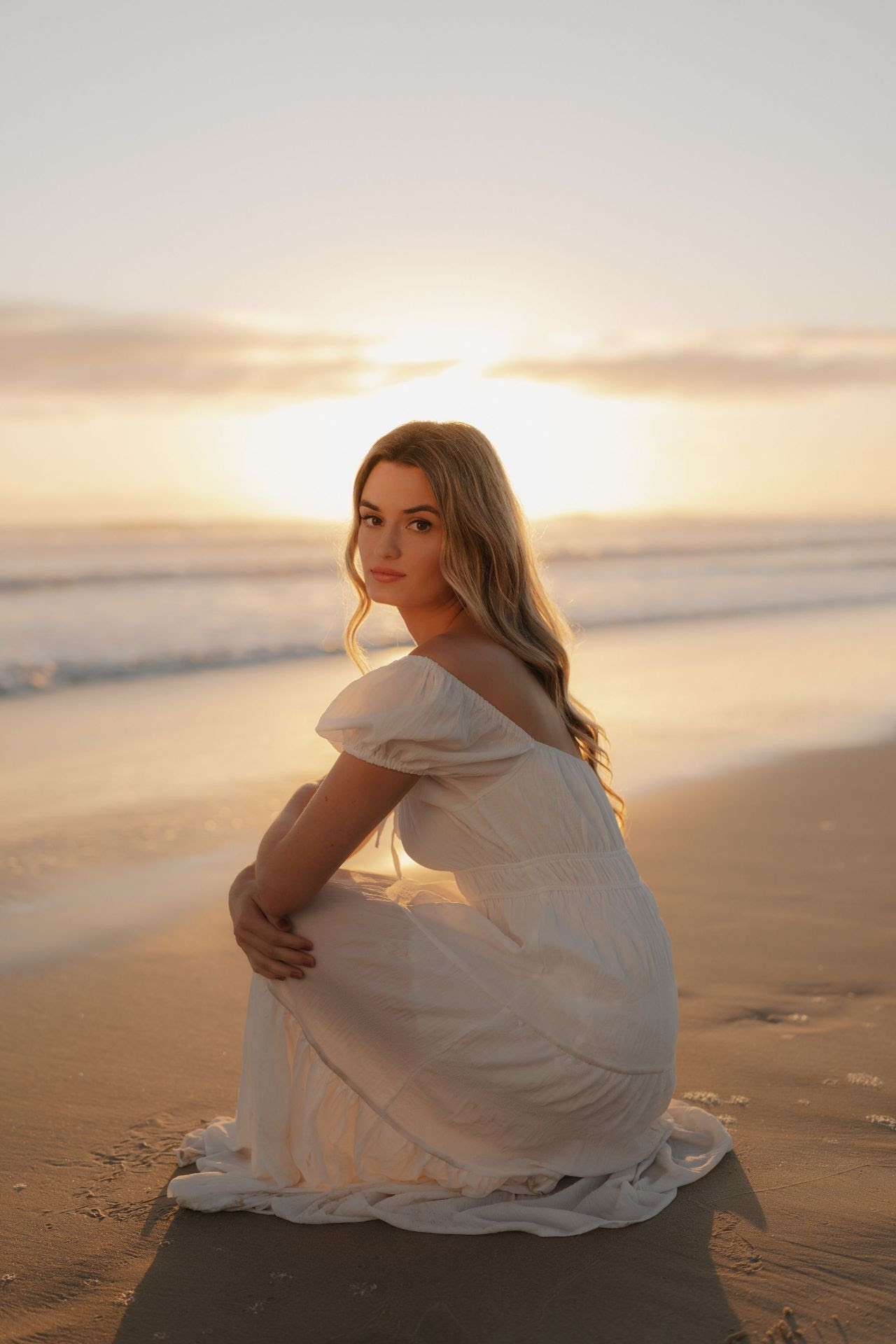 Titre : Louella, artiste de la Sunshine Coast, partage son premier single “Before I Go”