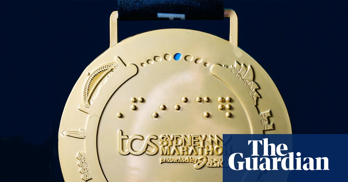 Sydney Marathon admits ‘unfortunate error’ as finisher’s medal depicts Munich stadium as race highlight | Sydney
