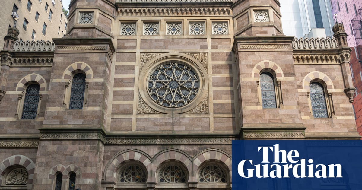 Man accused of attacking duo at New York synagogue charged with federal hate crimes | New York
