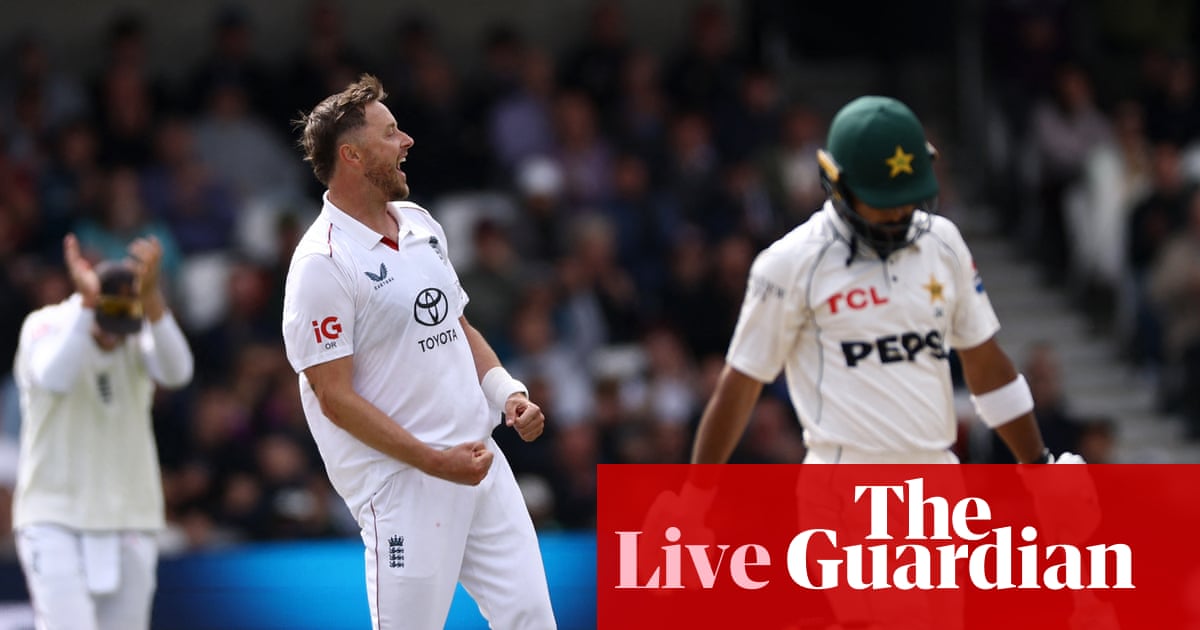 England v Pakistan: first men’s cricket Test, day three – live | Cricket