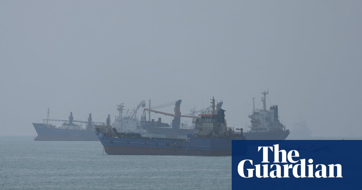 Trump threatens further action as US and Iran exchange fire in new flare-up | US-Israel war on Iran