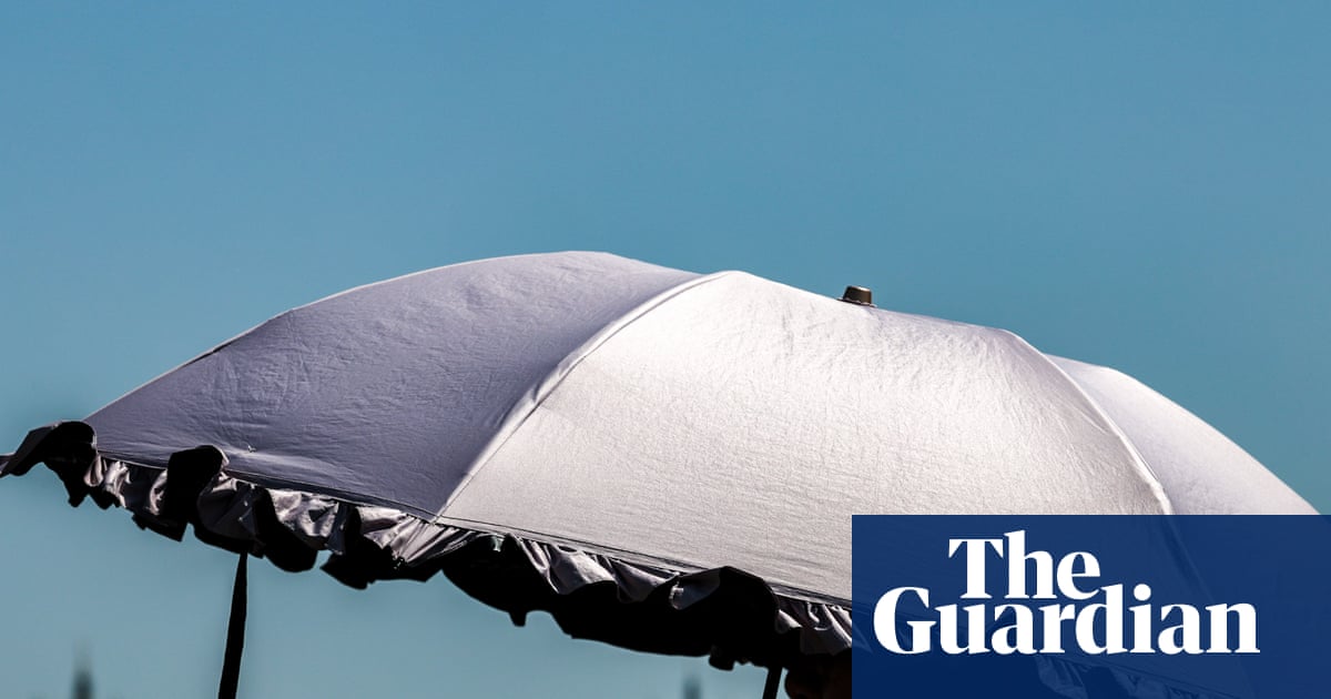Extreme heat linked to deaths of over 40,000 people in England between 1988 and 2025 | Extreme heat
